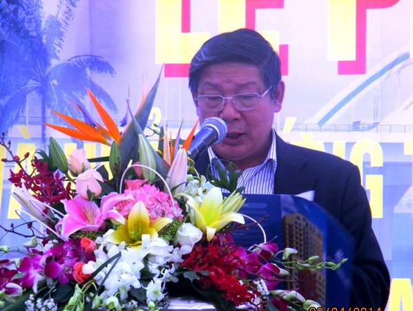 Ông Đào Xuân Dự - Chủ tịch Công đoàn Tổng công ty XDCTGT 1 phát động thi đua.