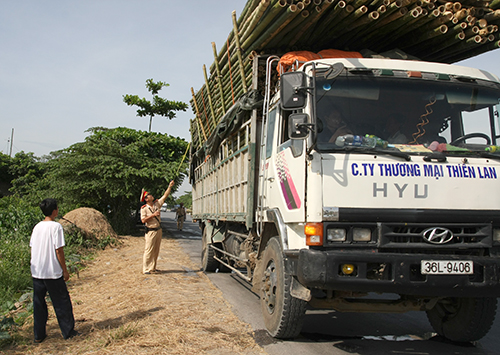 Kiểm tra chiều cao thùng xe tải cơi nới