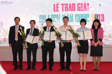 Vietravel vinh dự nhận 3 giải thưởng danh giá do Tổng Cục du lịch Hàn Quốc trao tặng