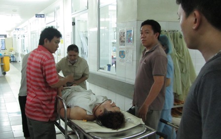 Sau khi được đưa vào bệnh viện cấp cứu, hung thủ Lê Ngọc Tú đã qua cơn nguy kịch