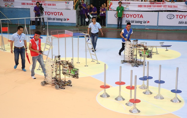 Vòng chung kết Robocon Viet Nam 2014 diễn ra từ 6-11/5 tại Nha Trang