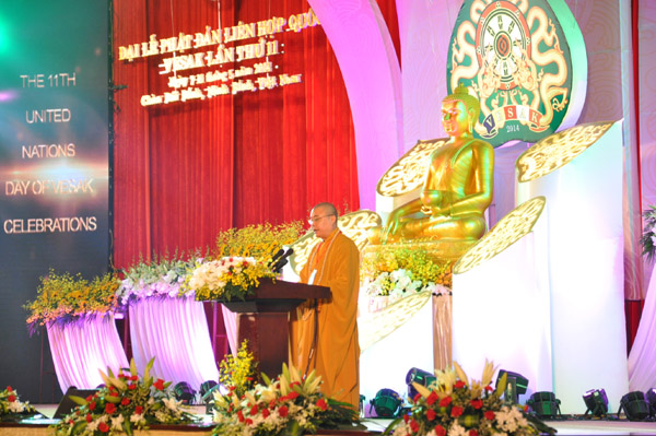 Hoà thượng Thích Thanh Nhiễu, Chủ tịch Uỷ ban tổ chức Đại lễ Vesak LHQ 2014 đọc thông điệp của Giáo hội Phật giáo Việt Nam