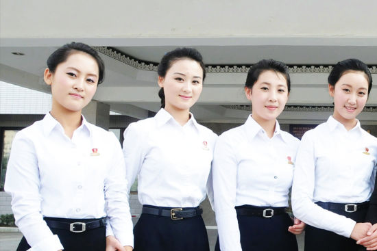 Các nữ sinh viên nghệ thuật xinh xắn tại Triều Tiên