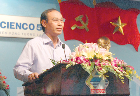 Thứ trưởng Lê Đình Thọ phát biểu tại Đại hội Cổ đông lần thứ Nhất Tổng Công ty XDCTGT5