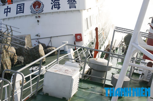 Tàu Trung Quốc bắn nước và đâm thẳng tàu CSB 2016 