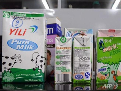 Dính bê bối melamine, sữa Trung Quốc bị người tiêu dùng Việt quay lưng