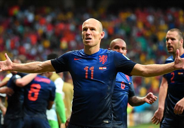 Robben tỏa sáng giúp Hà Lan đánh bại Tây Ban Nha