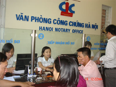 Luật mới cũng bỏ nguyên tắc hành nghề công chứng 