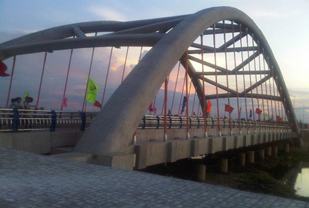 Cầu Cổ Cò, Tp. Đà Nẵng, một trong những công trình chứng minh tính hiệu quả của việc mạnh dạn ứng dụng công nghệ thi công mới