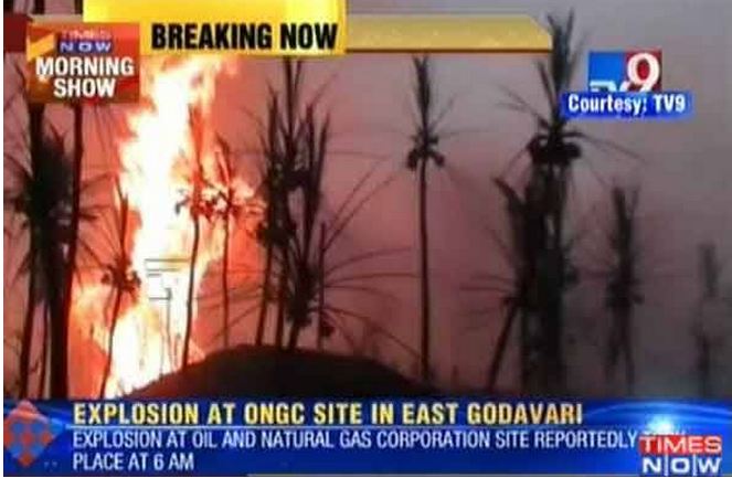 Hình ảnh vụ cháy nổ đường ống dẫn khí được phát trên truyền hình Ấn Độ.JPG