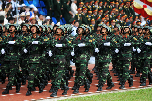Diễu binh trong dịp kỷ niệm 60 năm chiến thắng Điện Biên Phủ (7/5/1954 - 7/5/2014)