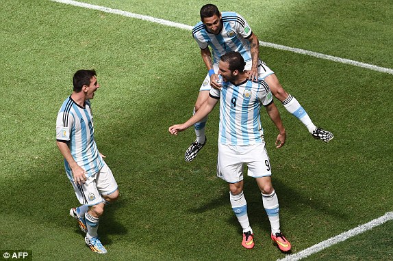 Argentina vượt qua Bỉ để vào chơi ở bán kết World Cup 2014