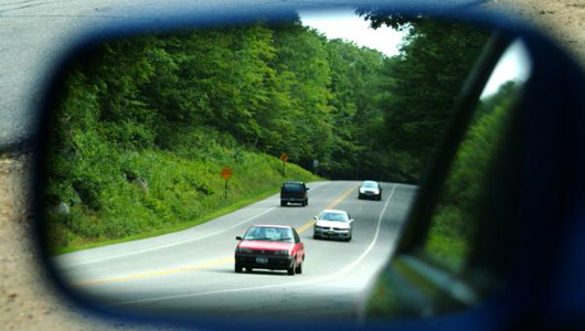 Wing-mirror (gương chiếu hậu hai bên thân xe)