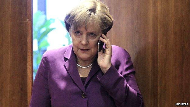 Điện thoại của Thủ tướng Đức Angela Merkel cũng bị Mỹ nghe lén