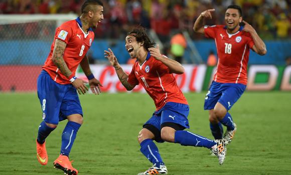 Chile gây sốc khi đánh bại Tây Ban Nha