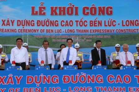 Thủ tướng Nguyễn Tấn Dũng phát lệnh khởi công dự án cao tốc Bến Lức - Long Thành