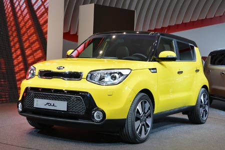 Kia Soul 2014 bị triệu hồi vì một số chi tiết ở hệ thống lại có thể bị rời ra - Ảnh: Kia