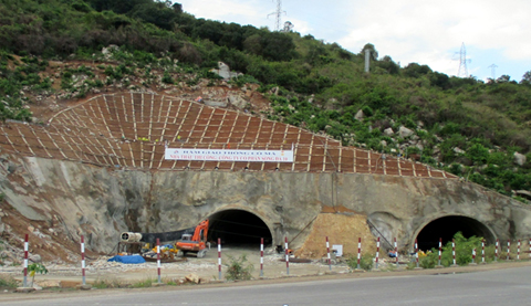 Dự án hầm đường bộ qua Đèo Cả đang được rà soát và điều chỉnh thiết kế kỹ thuật để tiết giảm chi phí đầu tư