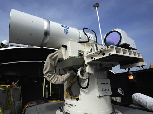  Hệ thống vũ khí laser của Hải quân Mỹ. Ảnh: US Navy