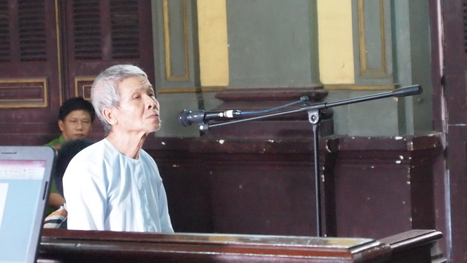 Bị cáo Huỳnh Văn Siêng nghe tuyên án - Ảnh H.Điệp