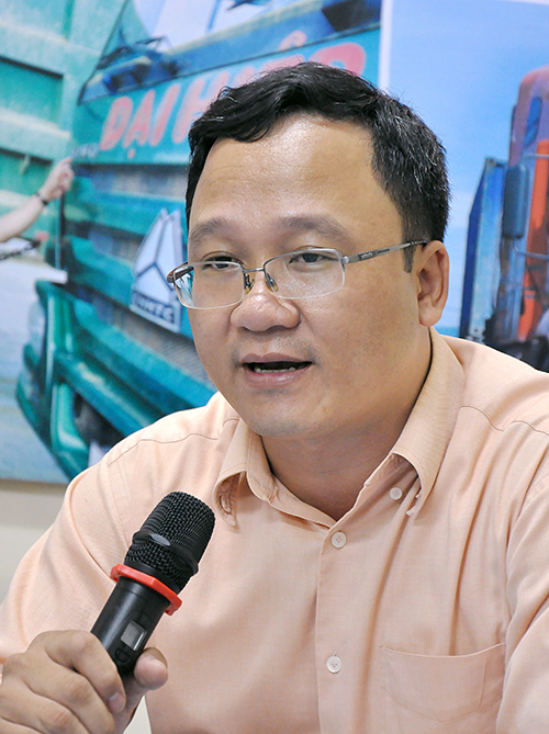 Ông Khuất Việt Hùng, Phó Chủ tịch chuyên trách Ủy ban ATGT Quốc gia