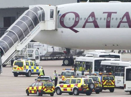 Cảnh sát bắt giữ nghi phạm dọa đánh bom tại Sân bay Manchester