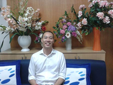 Bác sỹ Ivan Ng Bak Hua – chuyên gia phẫu thuật thần kinh Singapore
