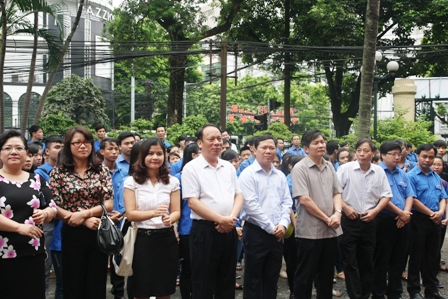 Đại diện VP Uỷ ban ATGT Quốc gia, TƯ ĐoànTNCS Hồ Chí Minh tham dự lễ hưởng ứng 
