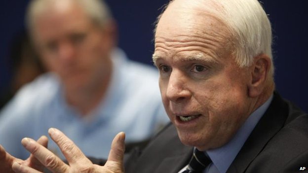 Thượng nghị sĩ John McCain kêu gọi trừng phạt Nga mạnh tay