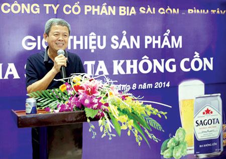 Ông Văn Thanh Liêm - Chủ tịch HĐQT Công ty CP Bia Sài Gòn - Bình Tây trong buổi ra mắt sản phẩm bia không cồn