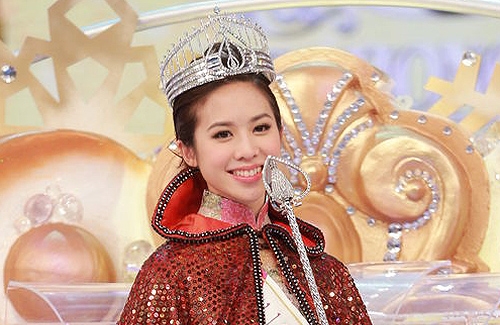 Tân hoa hậu Hong Kong Thiệu Bội Thi.