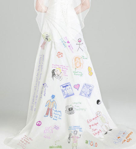 The children not only wrote their own vows for their parents, but also created an extremely unique and meaningful wedding dress for the beautiful actress.