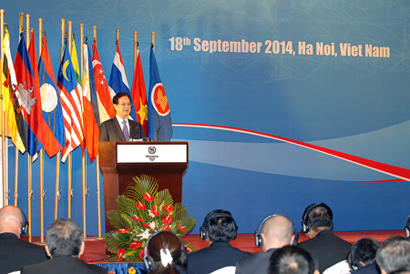 Thủ tướng Nguyễn Tấn Dũng phát biểu tại hội nghị 