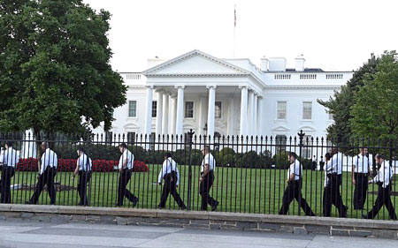 Nhân viên mật vụ được tăng cường quanh Nhà Trắng