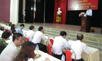 Thứ trưởng Bộ GTVT Lê Đình Thọ phát biểu tại lễ khai mạc kỳ thi tuyển công chức Bộ GTVT năm 2014