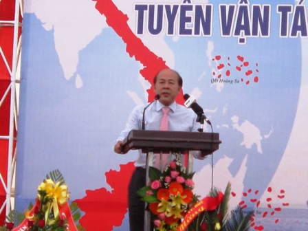 Thứa trưởng Bộ GTVT Nguyễn Văn Công phát biểu tại lễ công bố tuyến vận tải ven biển từ Quảng Bình đến Kiên Giang