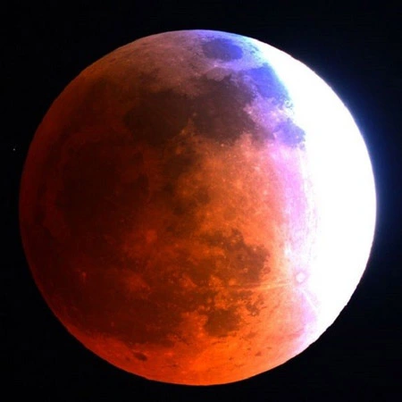 Mặt trăng đỏ như máu – Nguyệt thực toàn phần quan sát được tại Mỹ vào ngày 15-4-2014