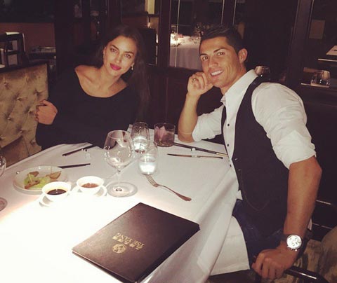 Ronaldo và Irina đi ăn tối cùng nhau