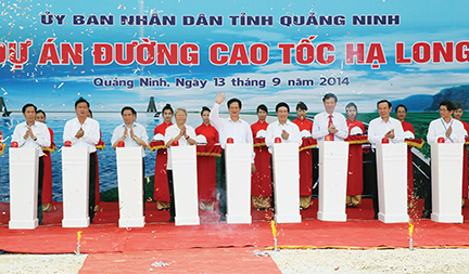 Thủ tướng Nguyễn Tấn Dũng ấn nút khởi công dự án ngày 13/9 - ảnh TTXVN