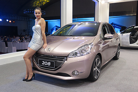 Peugeot 208 - Ảnh: Bobi