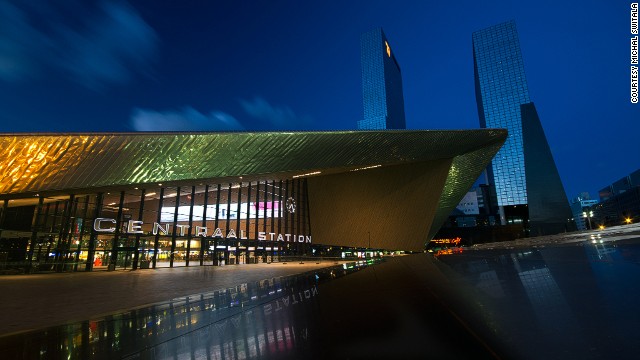 Sân ga Rotterdam Centraal, Hà Lan cs thiết kế cổng chính hiện đại và tráng lệ