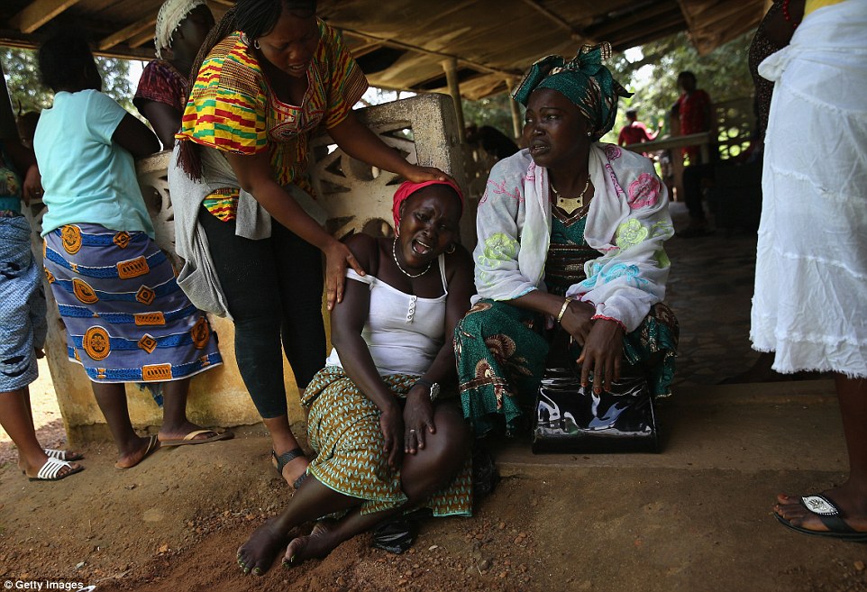 Một gia đình khác tại Liberia mất người thân vì virus Ebola