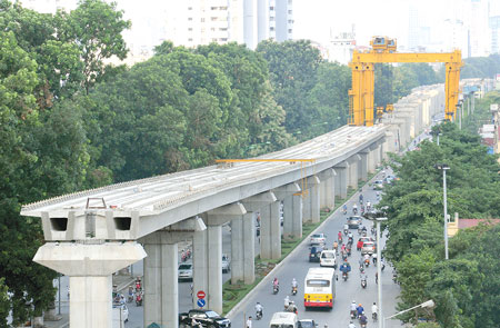 Một đoạn đường sắt đô thị Cát Linh - Hà Đông Ảnh: Khánh Linh