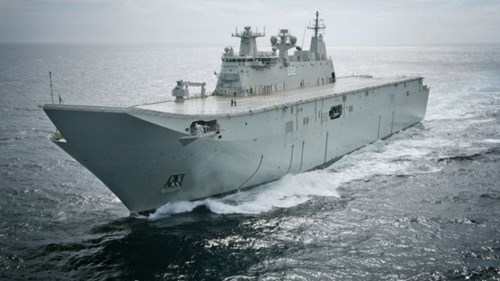  HMAS Canberra trong một đợt đi biển. Nguồn_Bộ quốc phòng Úc
