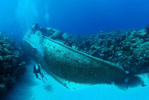 Một xác tàu đắm ở Tam giác quỷ. Ảnh: Bermuda Dive Association