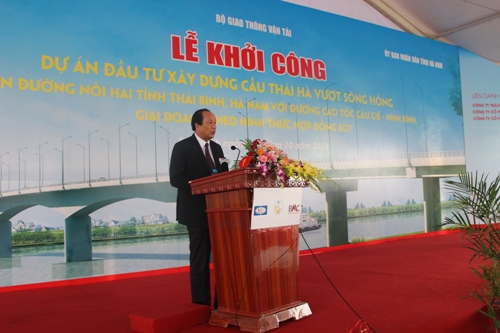 Ông Mai Tiến Dũng - Chủ tịch UBND tỉnh Hà Nam cho rằng, cầu Thái Hà sẽ là động lực cho địa phương phát triển