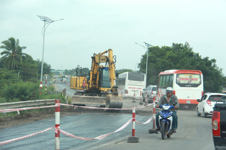 Một số đoạn QL1 qua Bình Thuận đã thảm nhựa