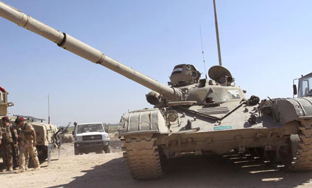 Xe tăng quân đội Iraq tại thị trấn Jurf Al- Sakhar