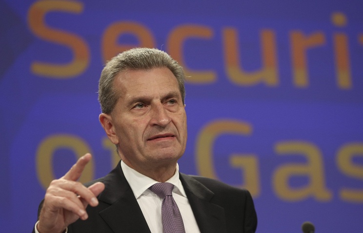 Ủy viên năng lượng Guenther Oettinger