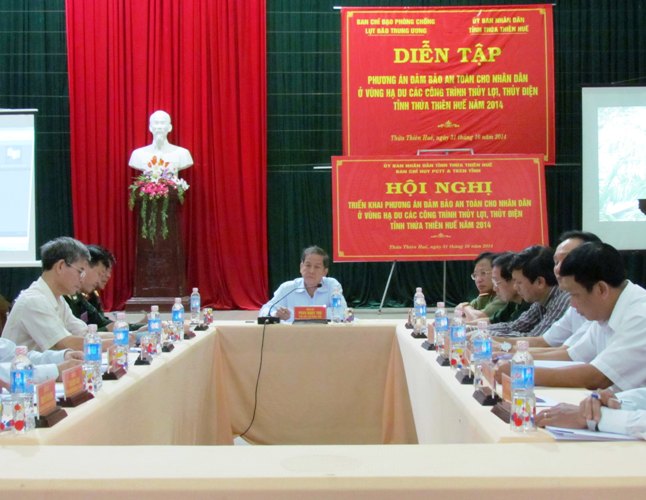 Ban chỉ huy PCLB họp khẩn cấp tại thủy điện Hương Điền 